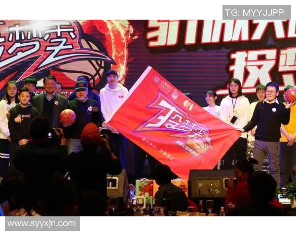 女篮解放军与新疆队激战正酣谁将赢得这场精彩对决的胜利 女篮解放军与新疆队激战正酣谁将赢得这场精彩对决的胜利